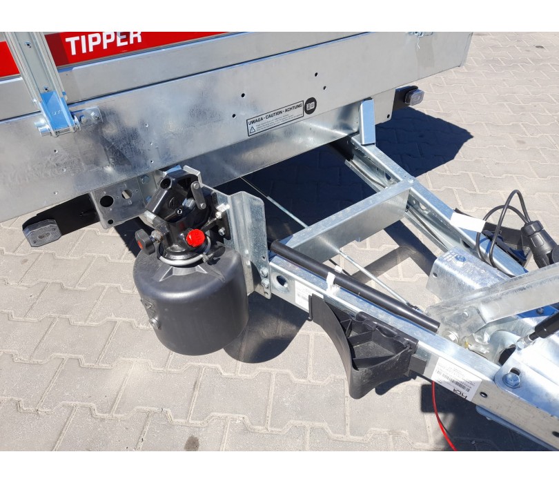 TIPPER 2615 S TEMA Single Axle...