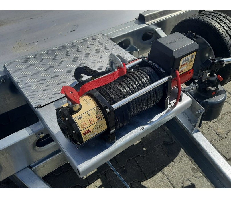 Electric winch with syntethic rope...