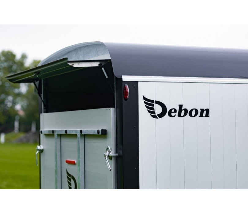 Debon C800 Van trailer 3500kg GVW