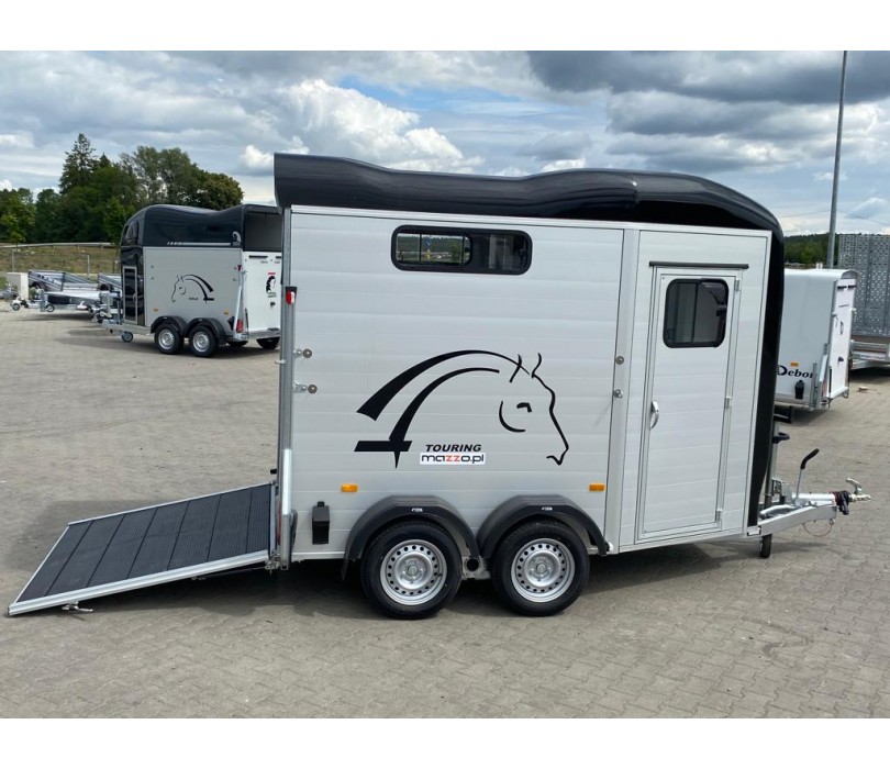 CHEVAL LIBERTE TOURING COUNTRY Horse...