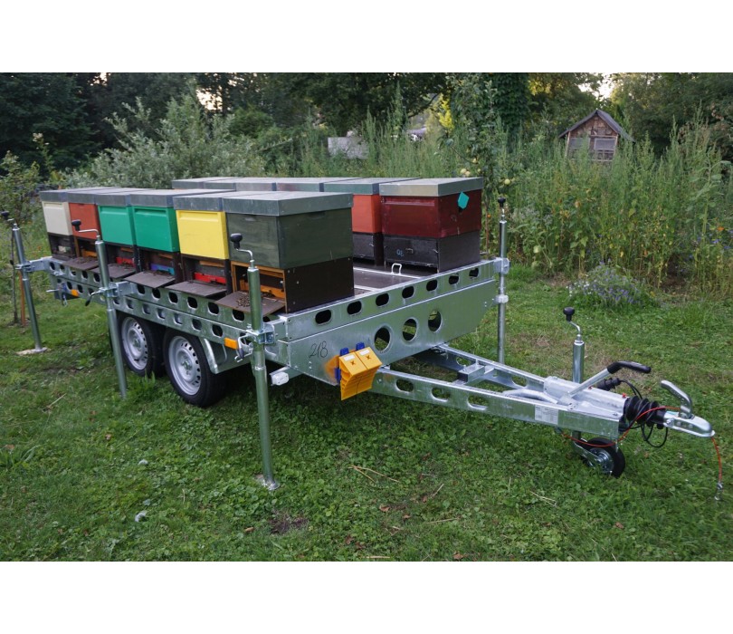 Trailer to transport hives one-axle...