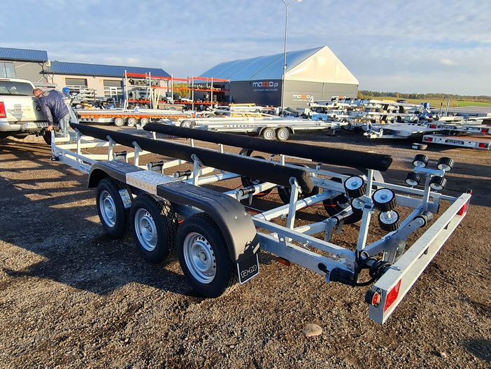TA-NO RIVIERA 35.80 Three axle boat trailer DMC 3500kg