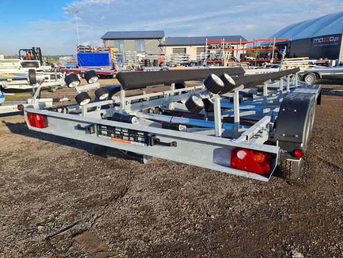 TA-NO RIVIERA 35.80 Three axle boat trailer DMC 3500kg