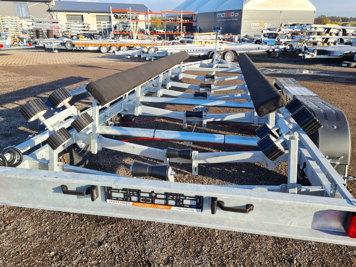 TA-NO RIVIERA 35.80 Three axle boat trailer DMC 3500kg
